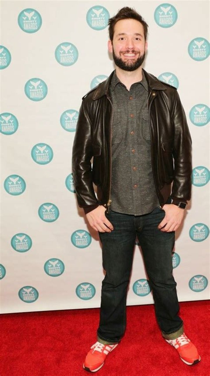 Alexis Ohanian height and weight