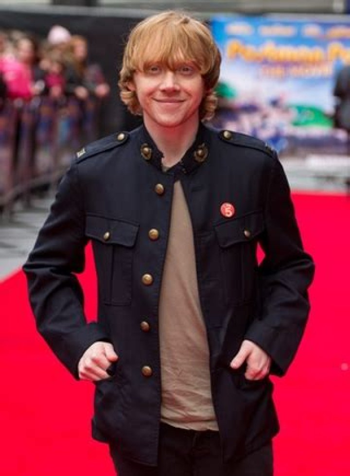 Rupert Grint Body Measurements Height Weight Shoe Size Vital Statistics